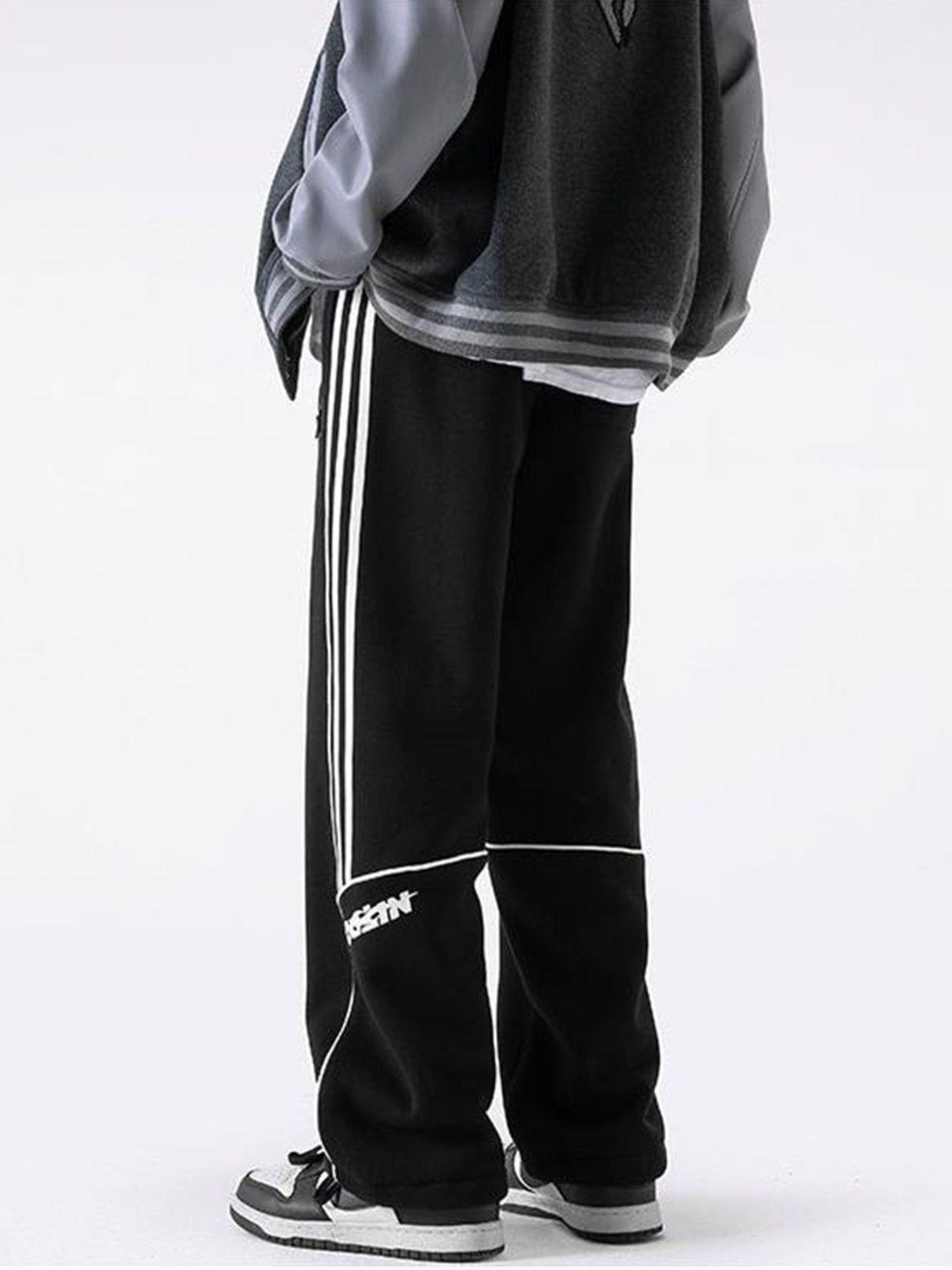 STRIPE SWEATPANTS