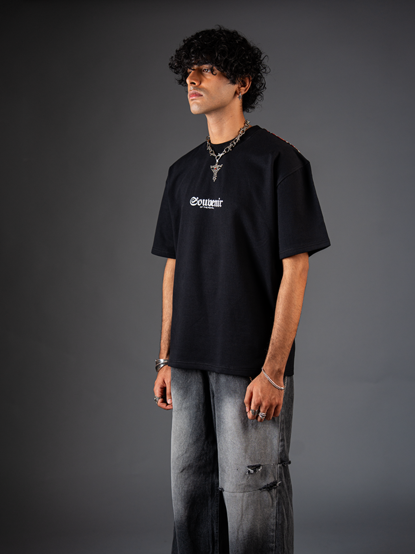 THE ROYAL SOUVENIR TEE
