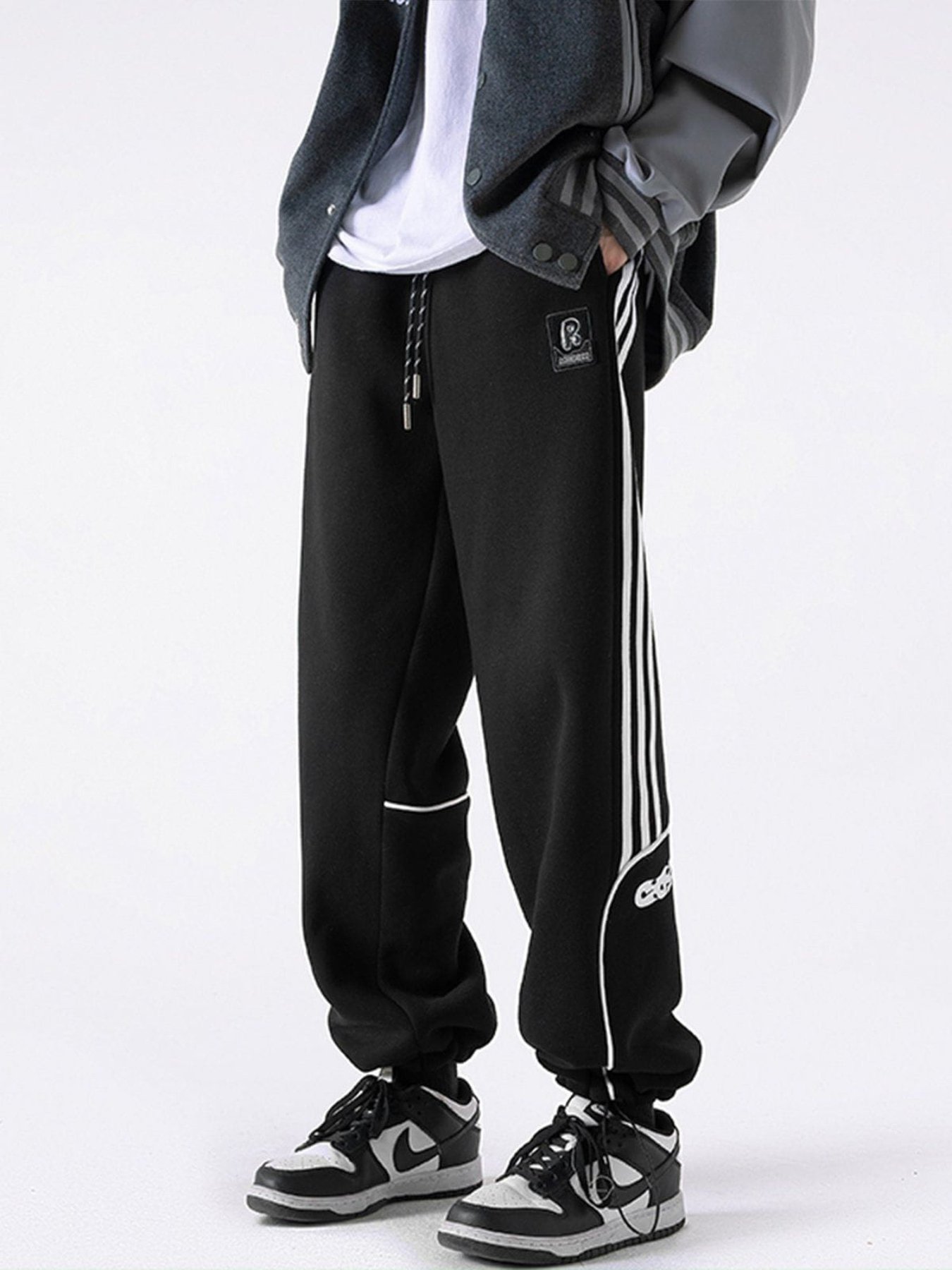 STRIPE SWEATPANTS