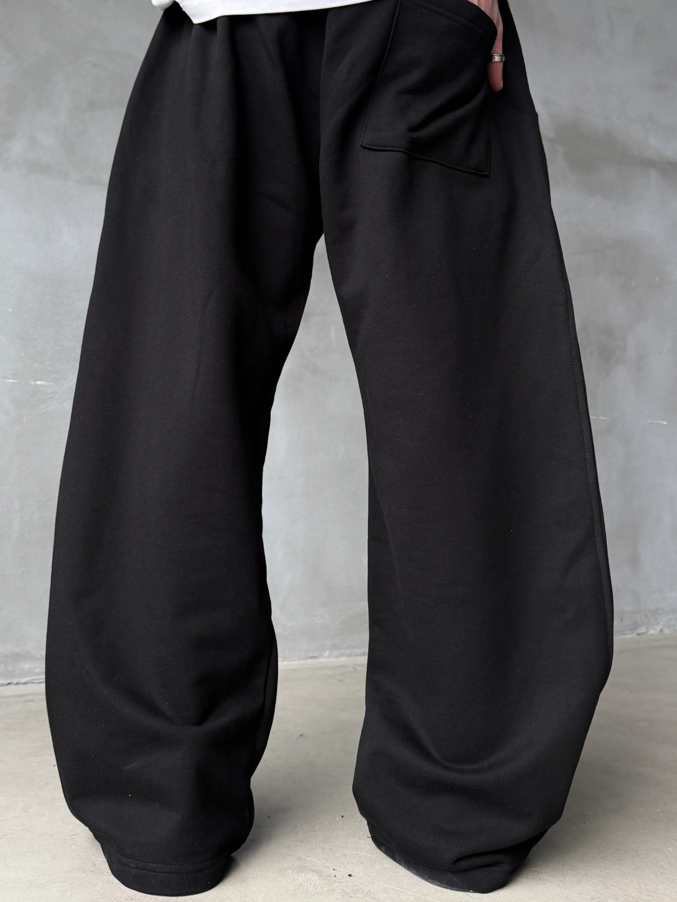 ECLIPSE THORN EMBROIDED PANTS
