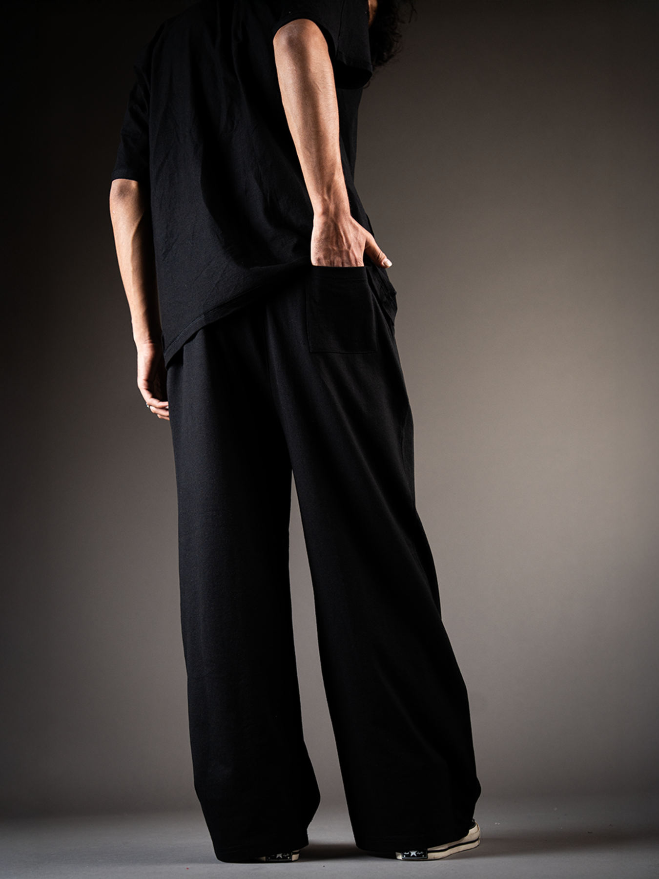 ECLIPSE THORN EMBROIDED PANTS