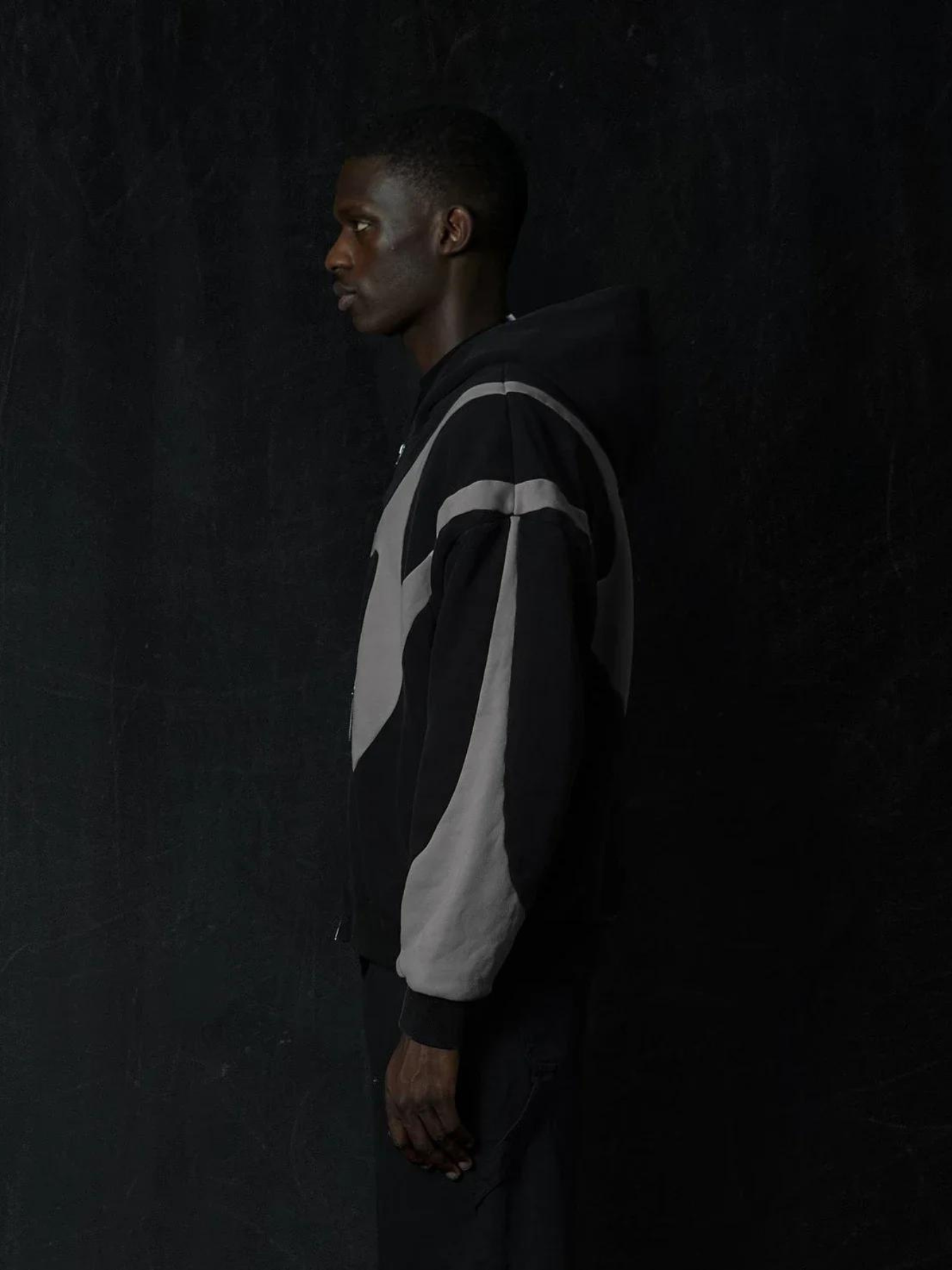FUSE ZIP-UP HOODIE