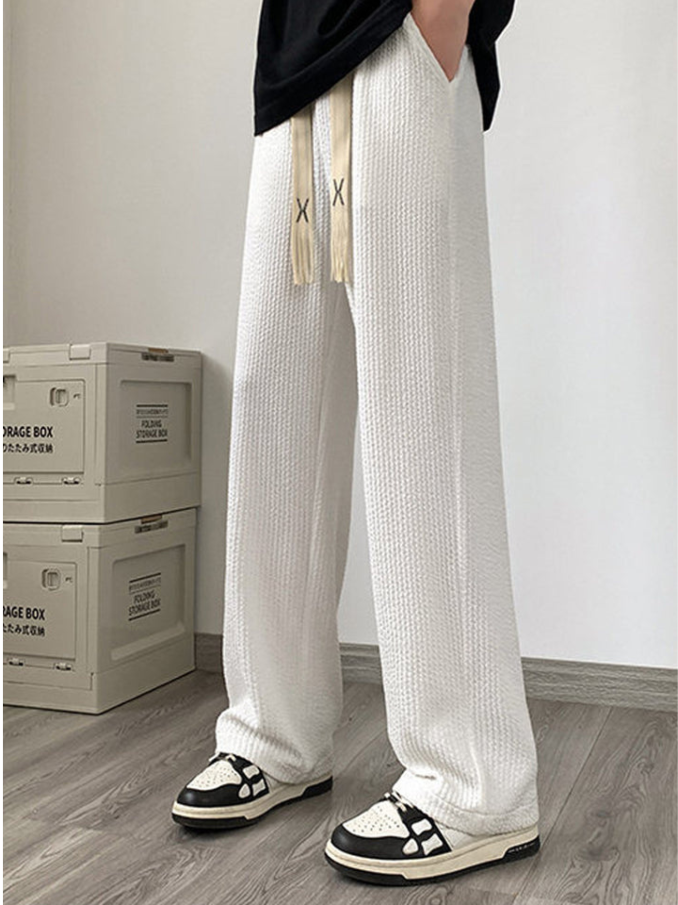 PLEATED MEN PANTS