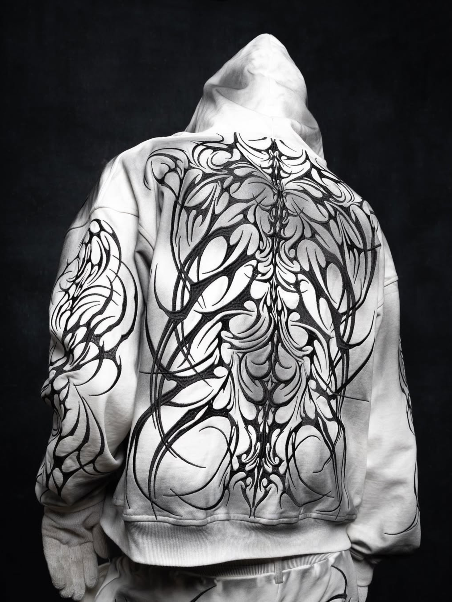 THE WHITE DEATH HOODIE