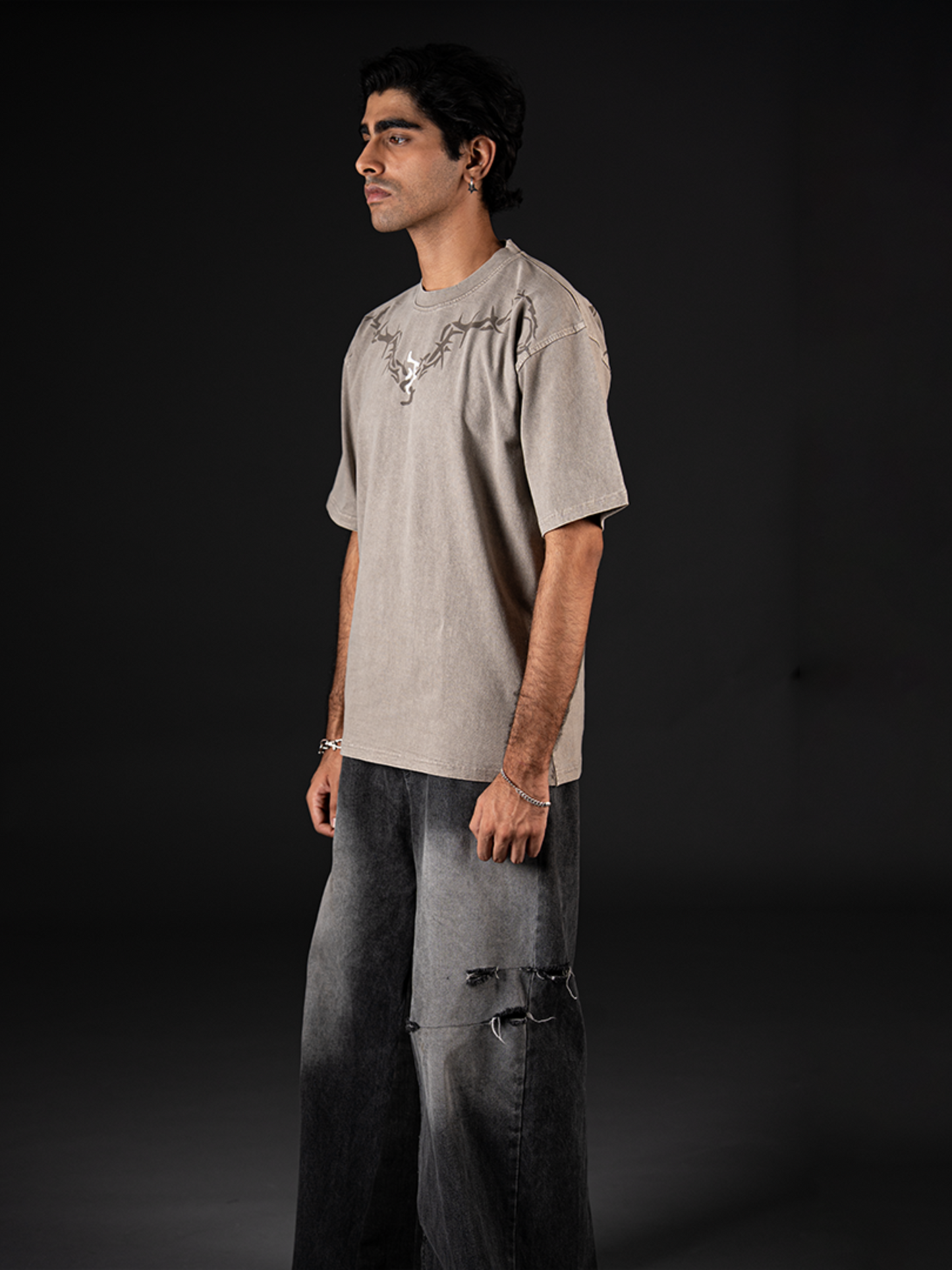 THORNY CROSS TEE