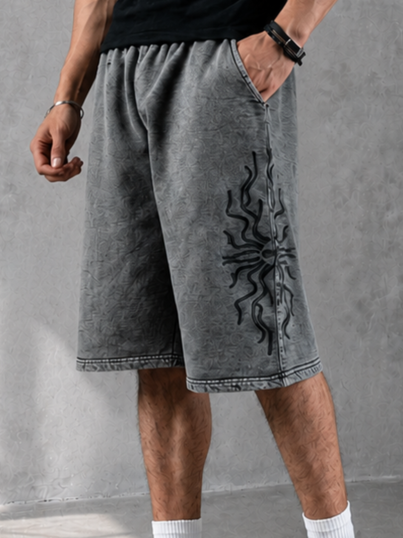 DARK HALO SHORTS