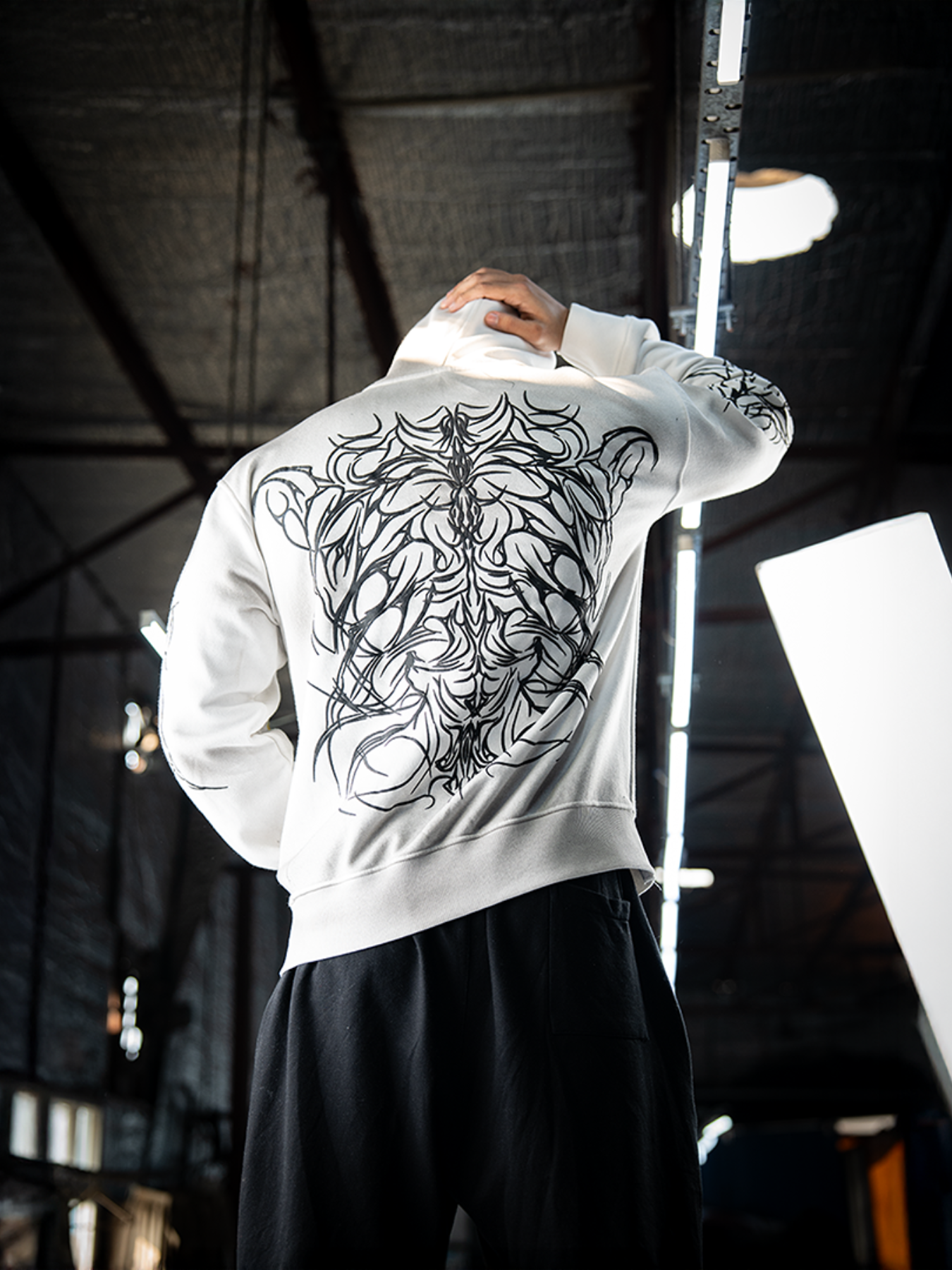 THE WHITE DEATH HOODIE