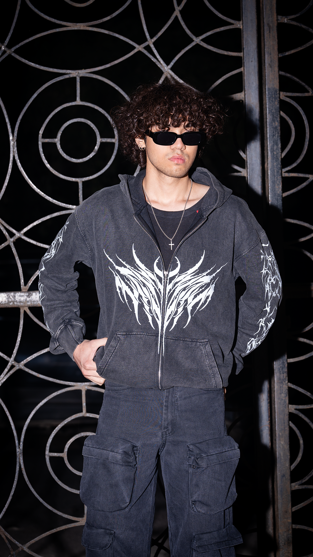 DARK REIGN HOODIE