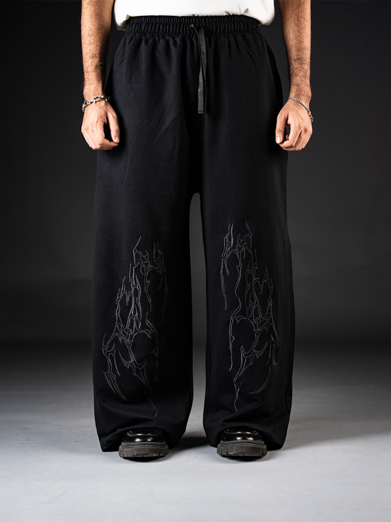 GOTHIC SPIRE EMBROIDERED SWEATPANTS