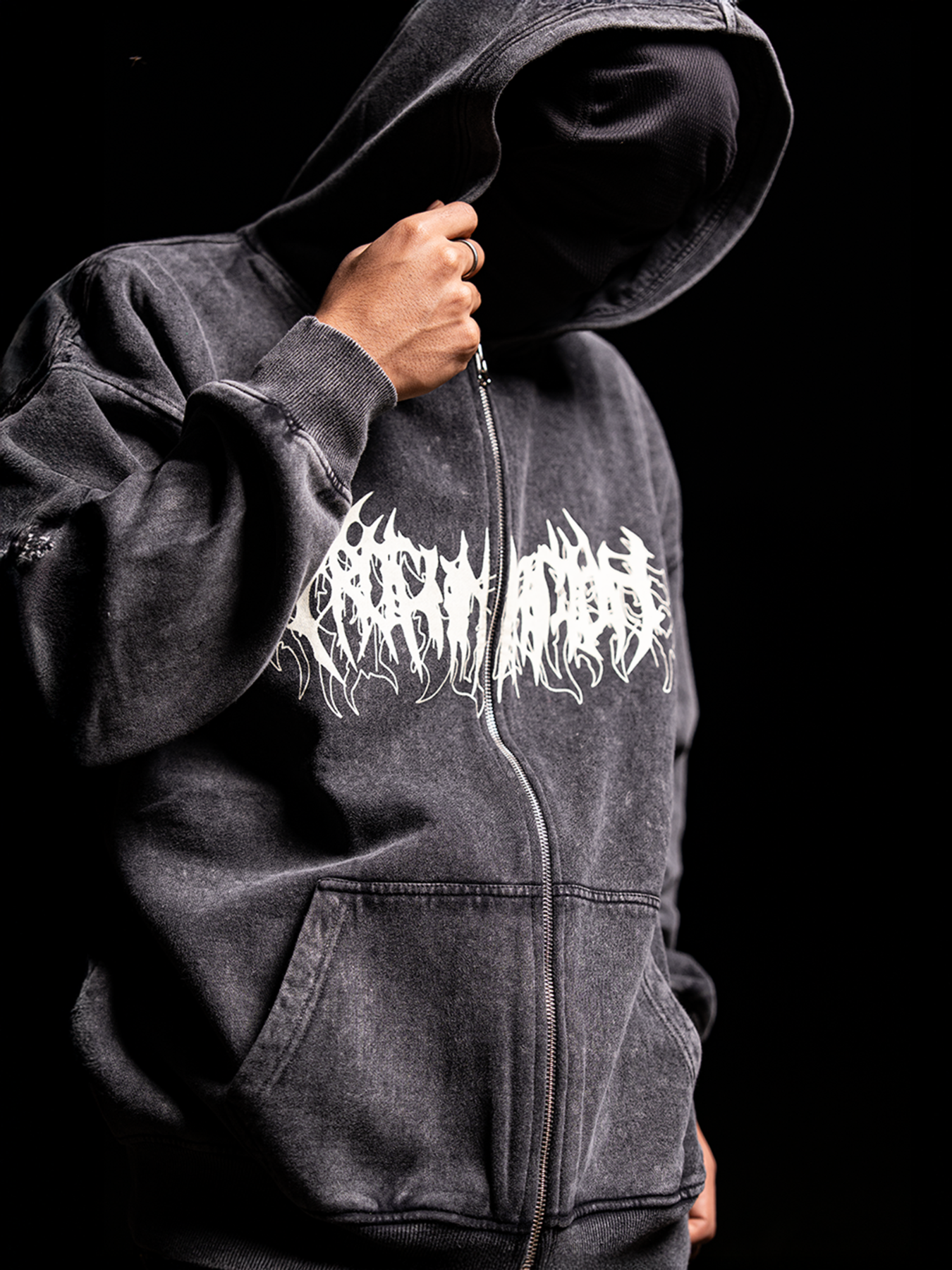 WHITE SOUL ZIP-UP HOODIE