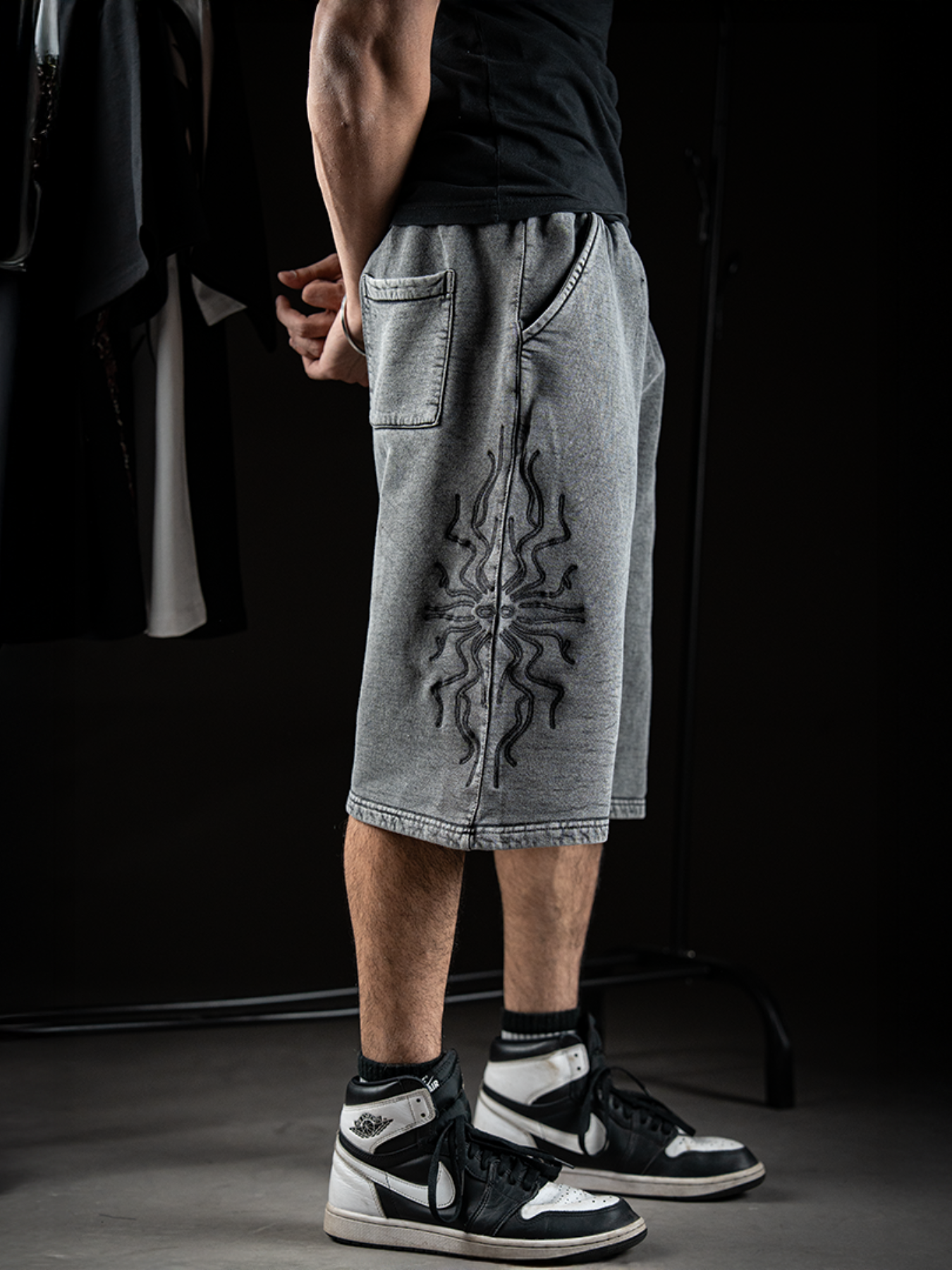DARK HALO SHORTS