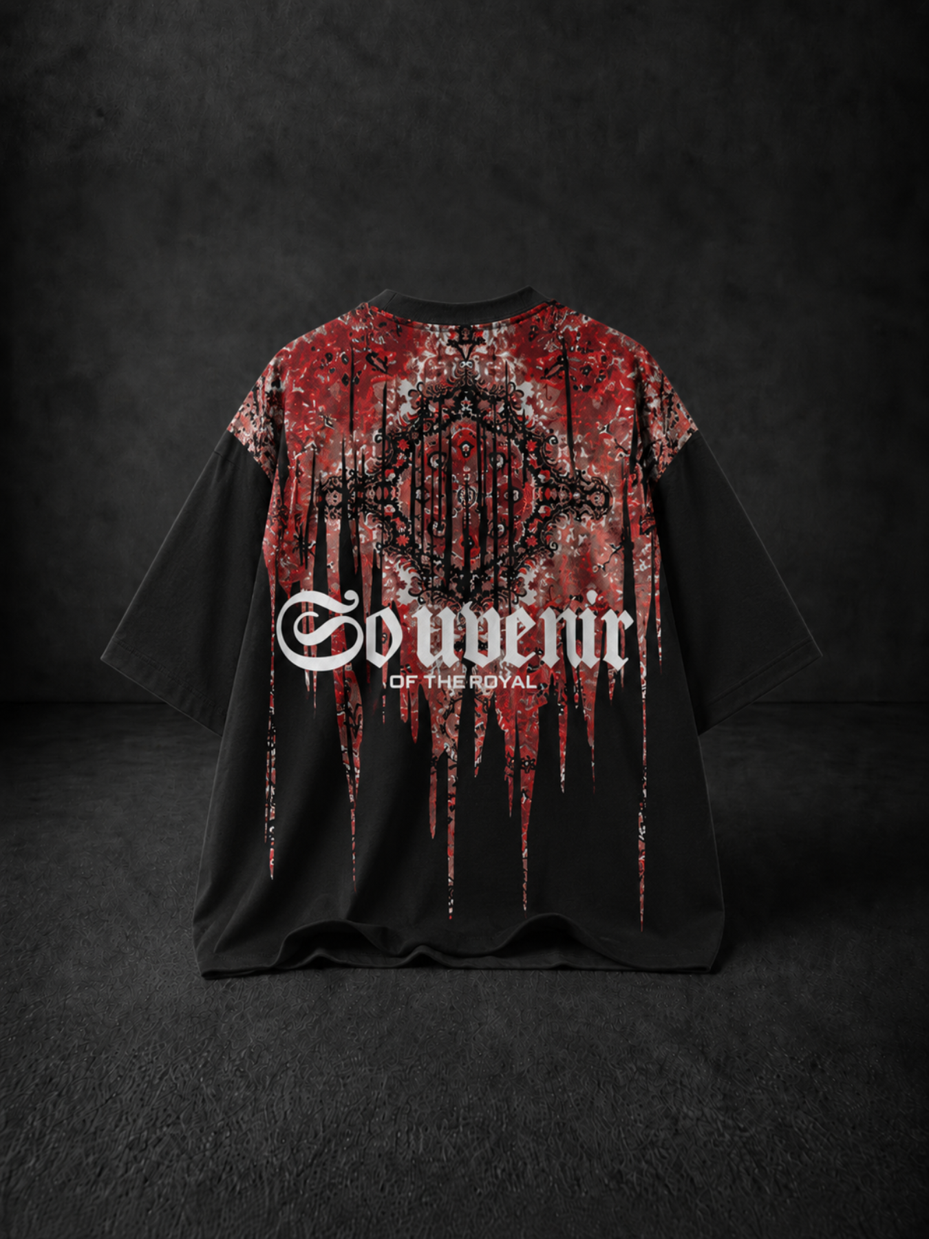 THE ROYAL SOUVENIR TEE