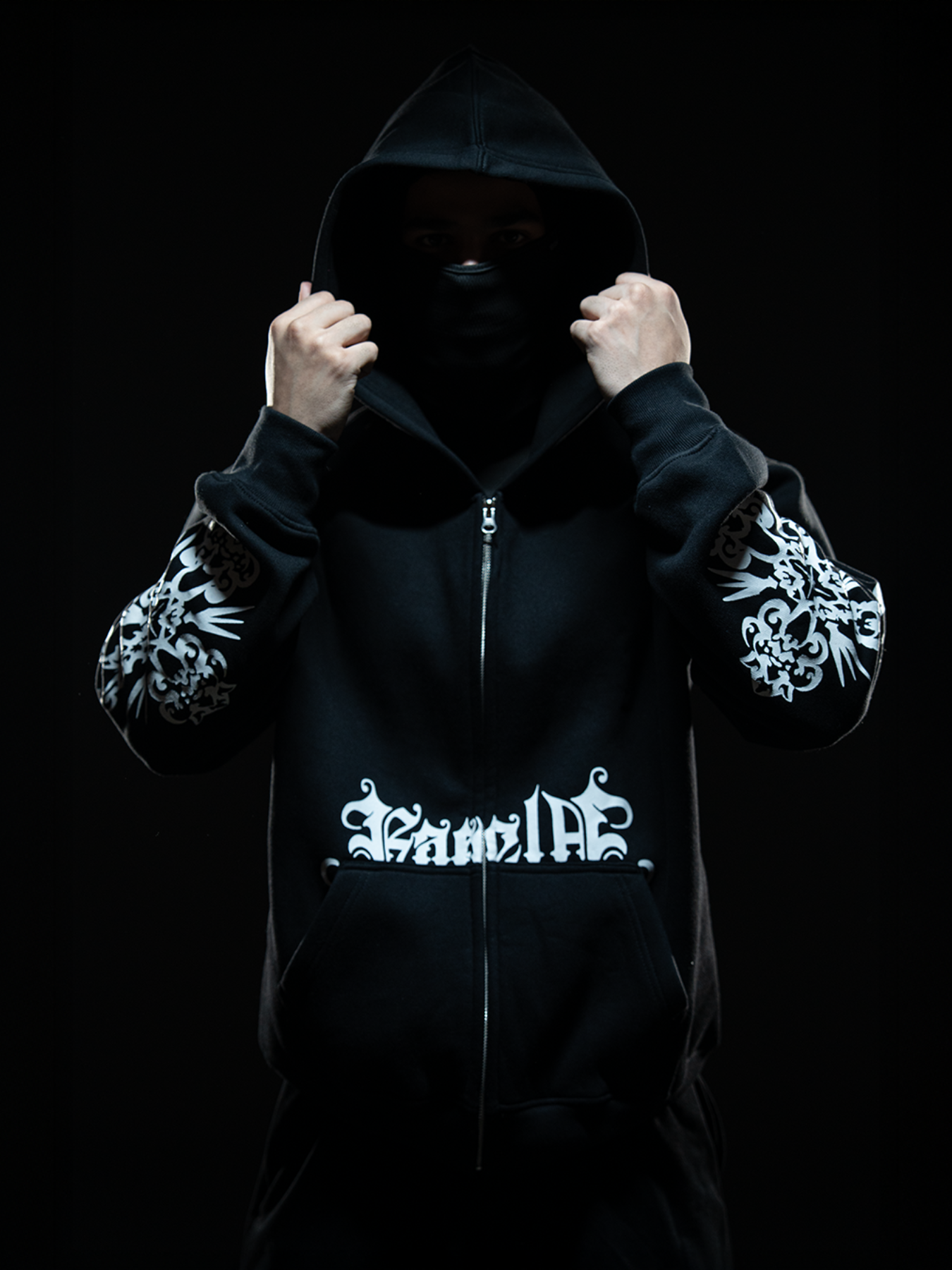 MOSAIC BLACK FRONTZIP HOODIE