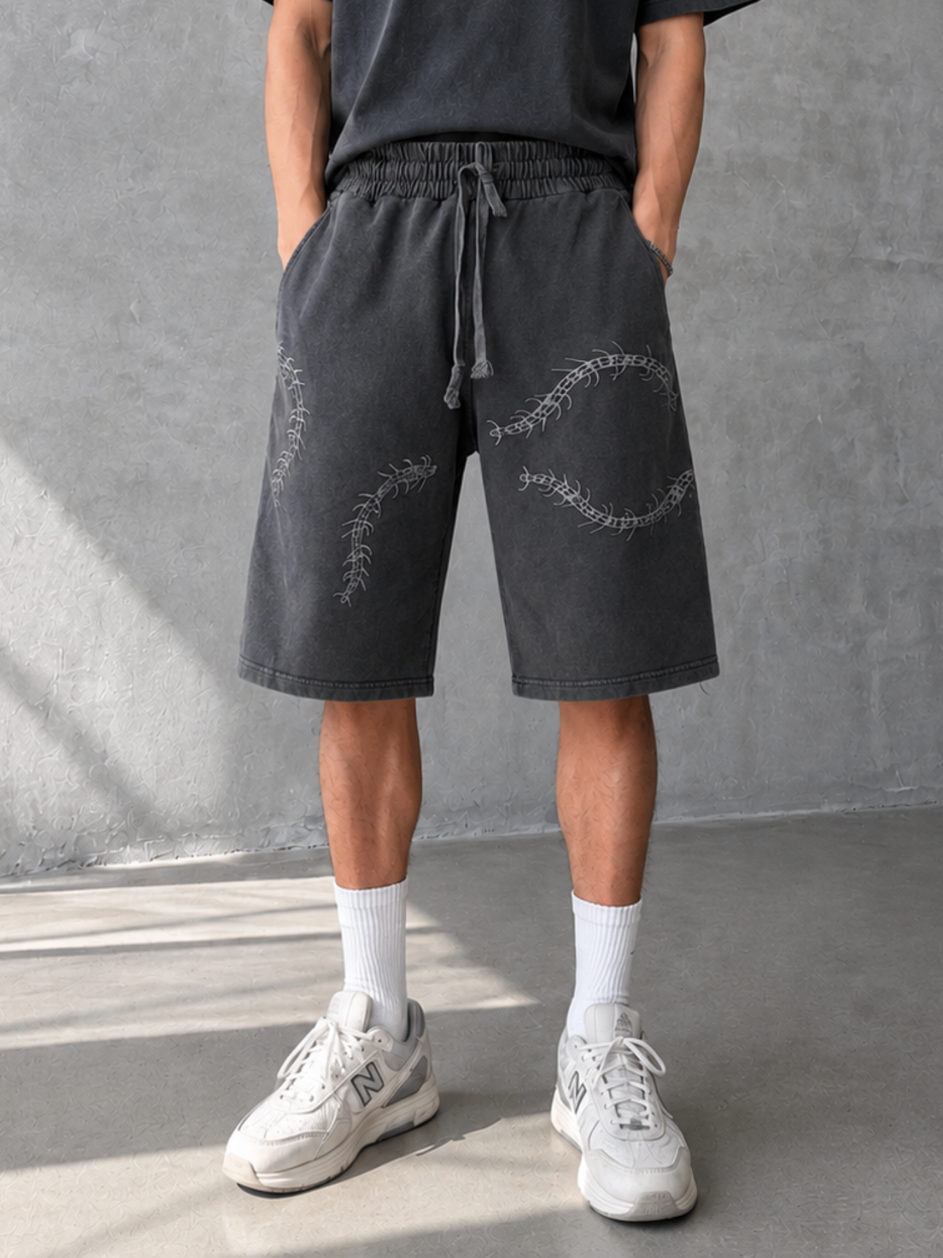 TITAN HOLO SHORTS