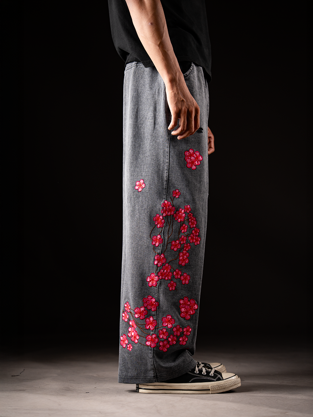 SAKURA ASH SWEATPANTS